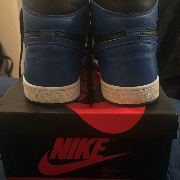 ((BLACK FRIDAY )) Air Jordan 1 Men’s Royal Blue High ((USED)) - Picture 3 of 3